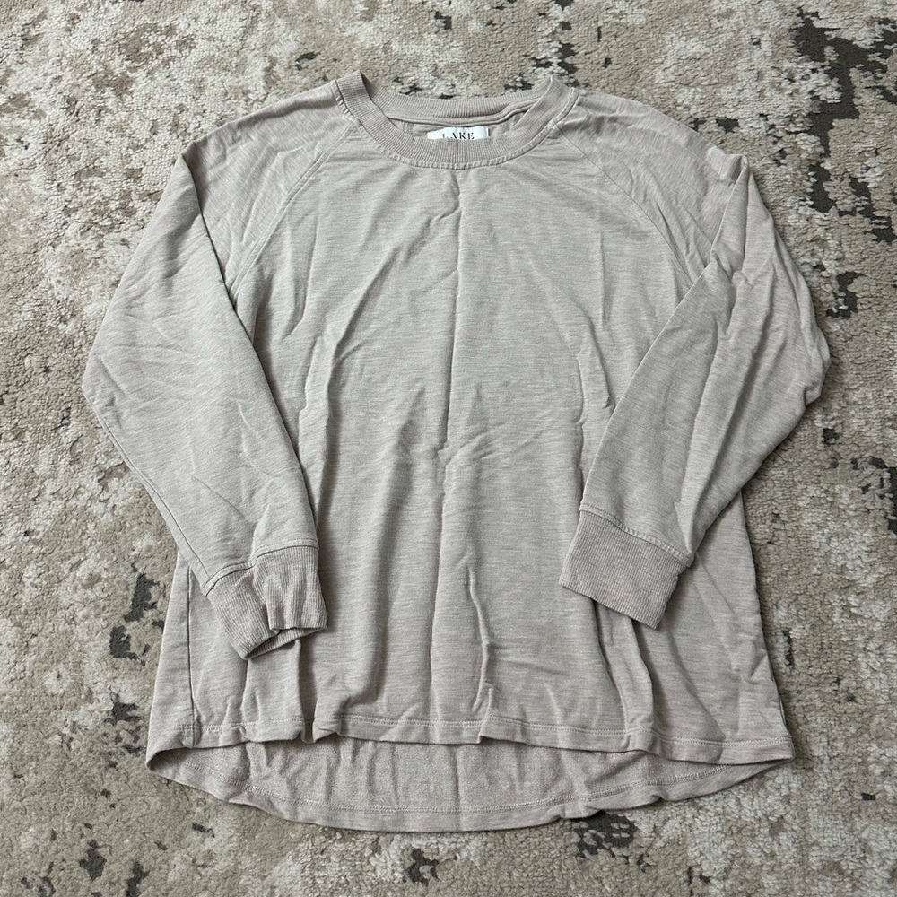 LAKE Pajamas Tan Long Sleeve Lounge Top Size Medium